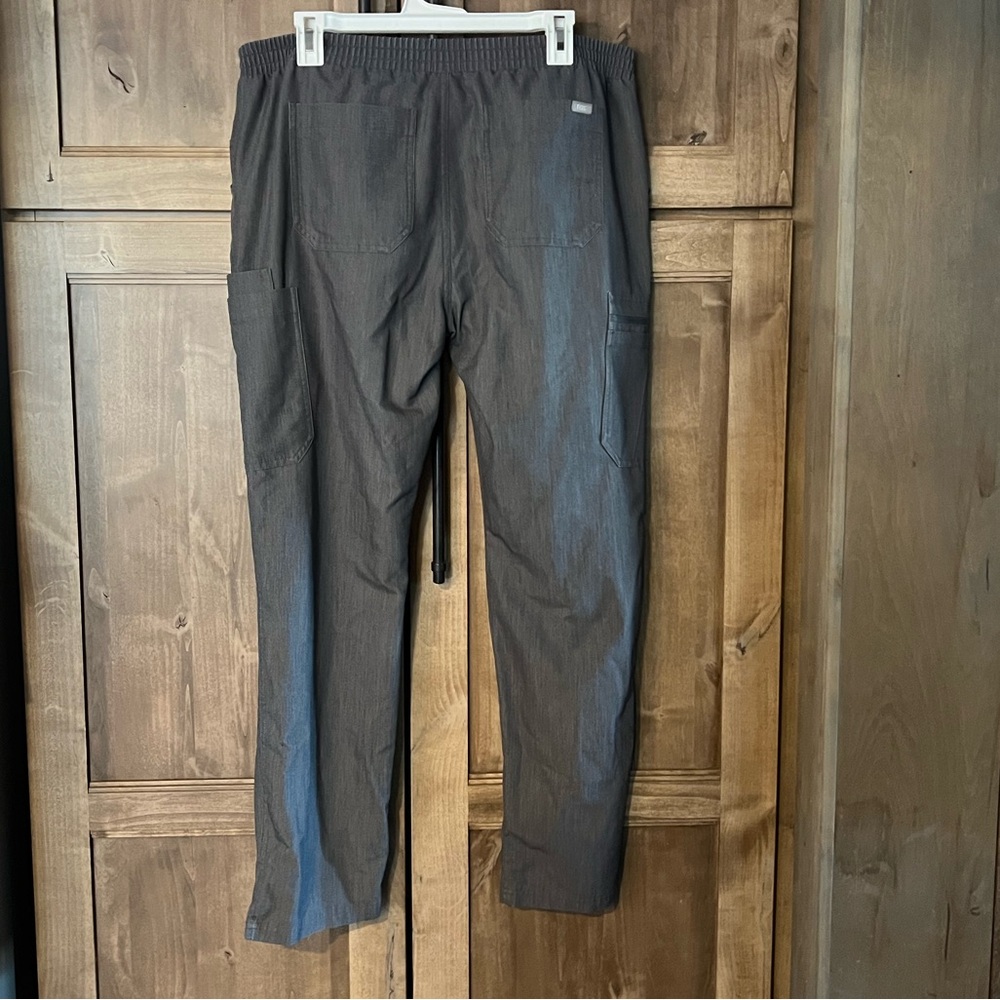 Figs Graphite Kade Cargo Technical Collection Scr… - image 3